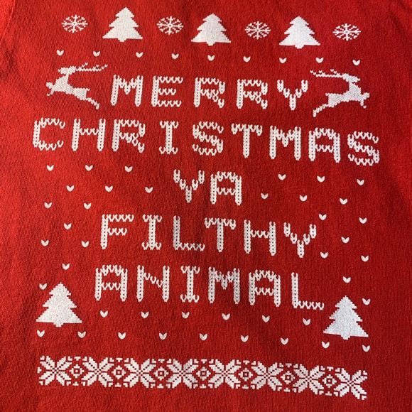 CHRISTMAS LOT OF 3.  STAR WARS SWEATER, RABBIT SKINS HOME ALONE TEE & OKIE DOKIE - Picture 10 of 16